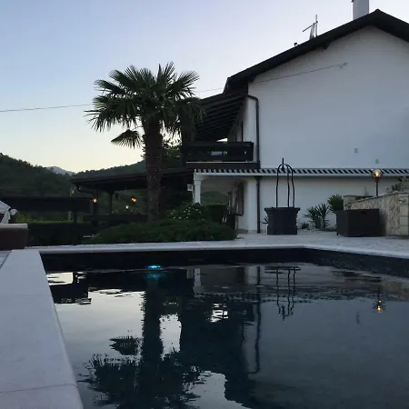 Vila 